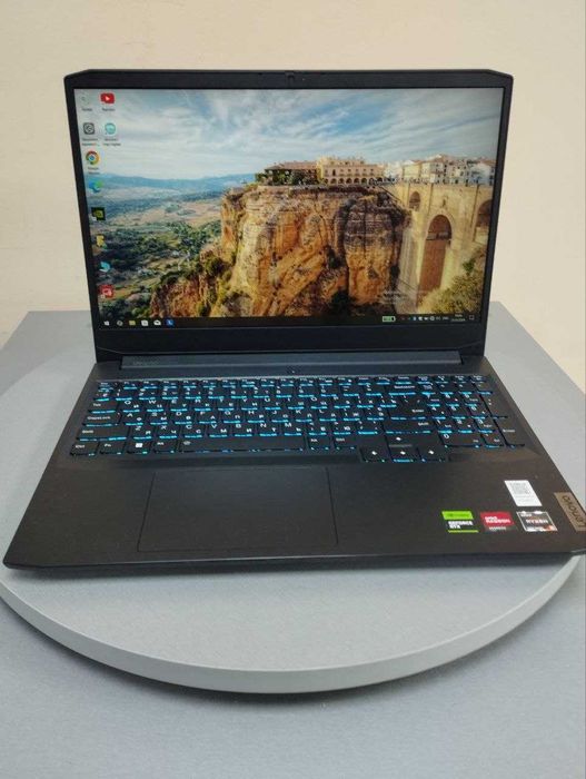 Ноутбук 15.6"  Lenovo AMD Ryzen 5 5600H