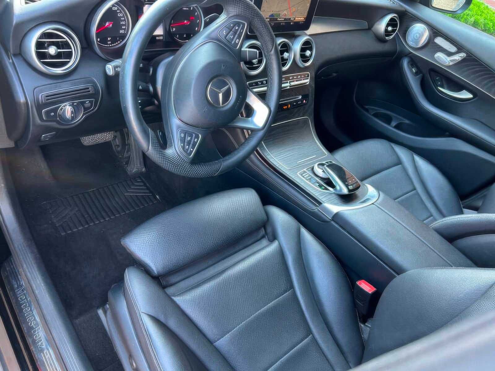 2018 Mercedes-Benz GLC 300 4MATIC