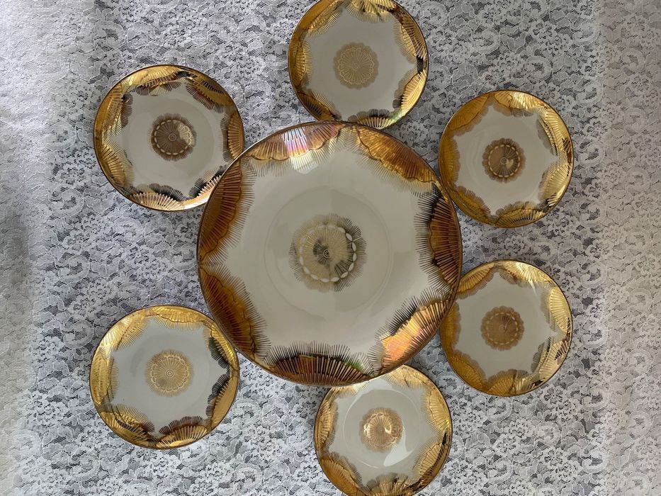 Порцеляновий посуд