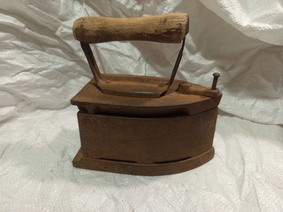 утюг праска Азов сталь Маріуполь