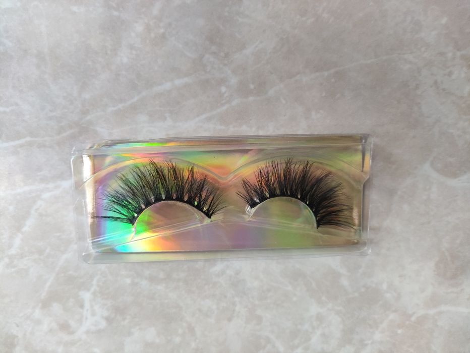 Rzęsy typu kocie oko