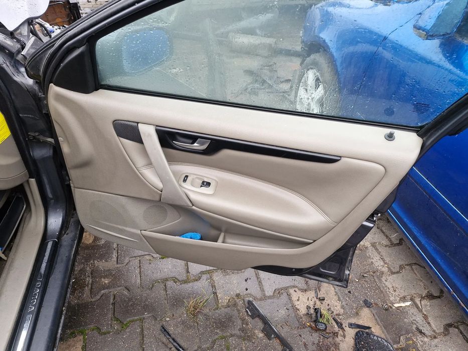 Tapicerka  /  VOLVO S60