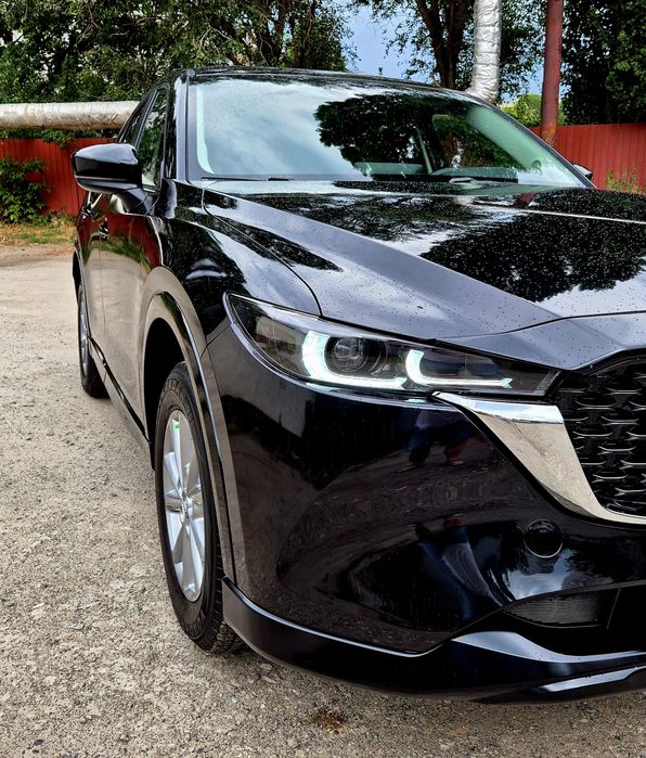 Mazda CX-5.select. black.