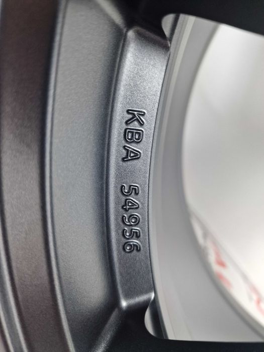 Nowe alufelgi SKODA 18" 5x112 KaroQ KodiaQ Octavia SuperB - Grafit
