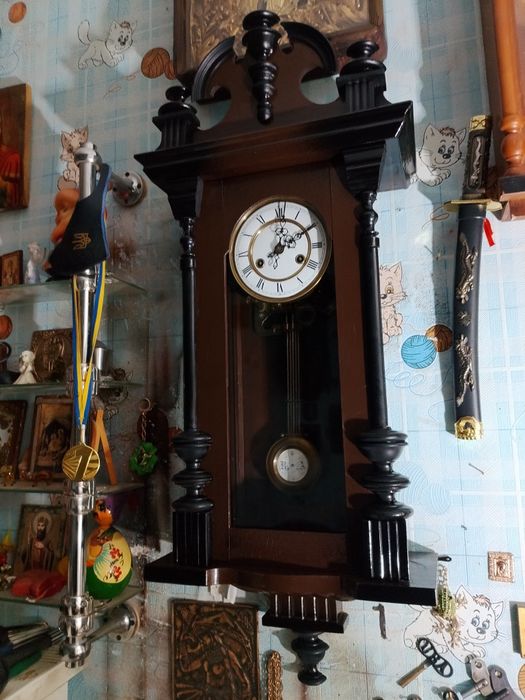 Часы настенные старинные Friedrich Mauthe, Schwenningen,(FMS) XIX в.