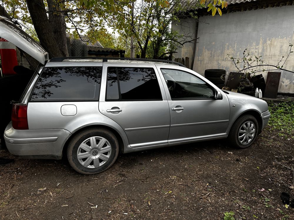 Обменяю Golf4 уневрсала