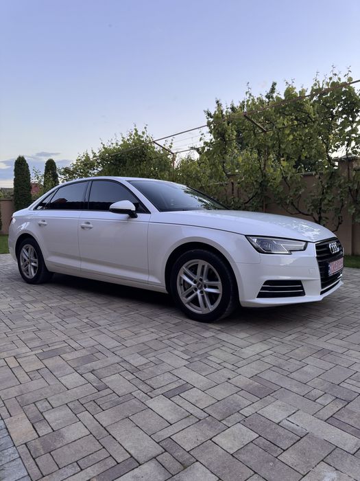 Audi A4 2017 седан 2.0 TFSI 185 kW