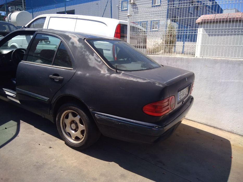 Mercedes w210 e220