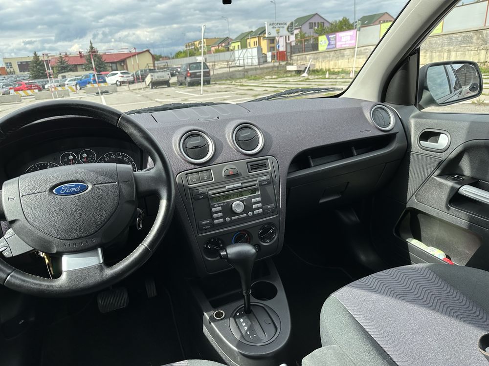 Ford Fusion + 2010 рік АВТОМАТ