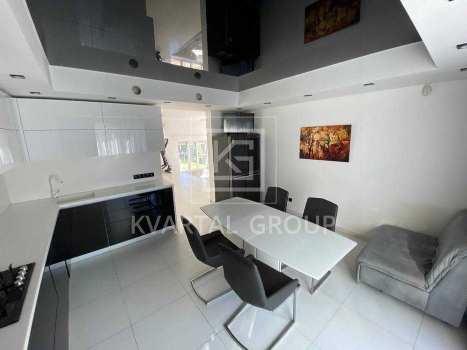 Преміум будинок з сауною та басейном у Лісовій Бучі