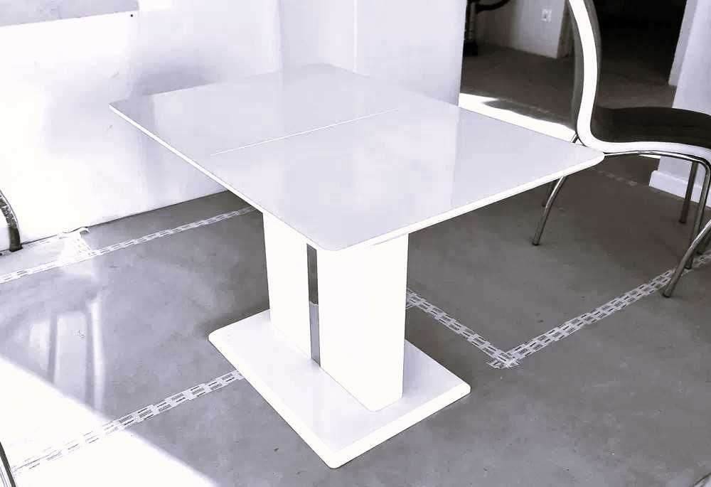 Stół rozkładany biały solidny