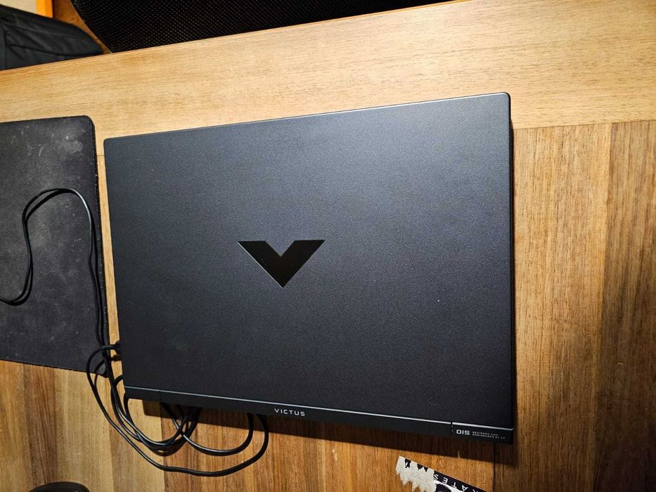 Laptop victus 16 144hz/RTX3050/16GB ram