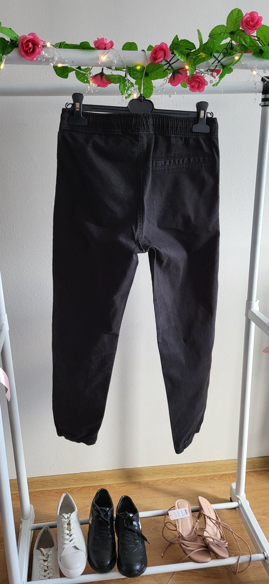 Spodnie jeansy joggery chłopięce H&M 152/158