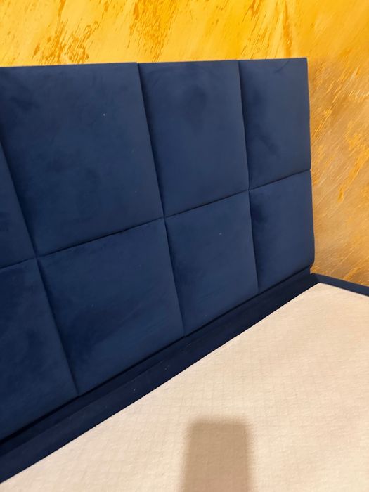 Łóżko flauszowe ze skrzynią, 100/200 cm, zagłówek flauszowy , materac