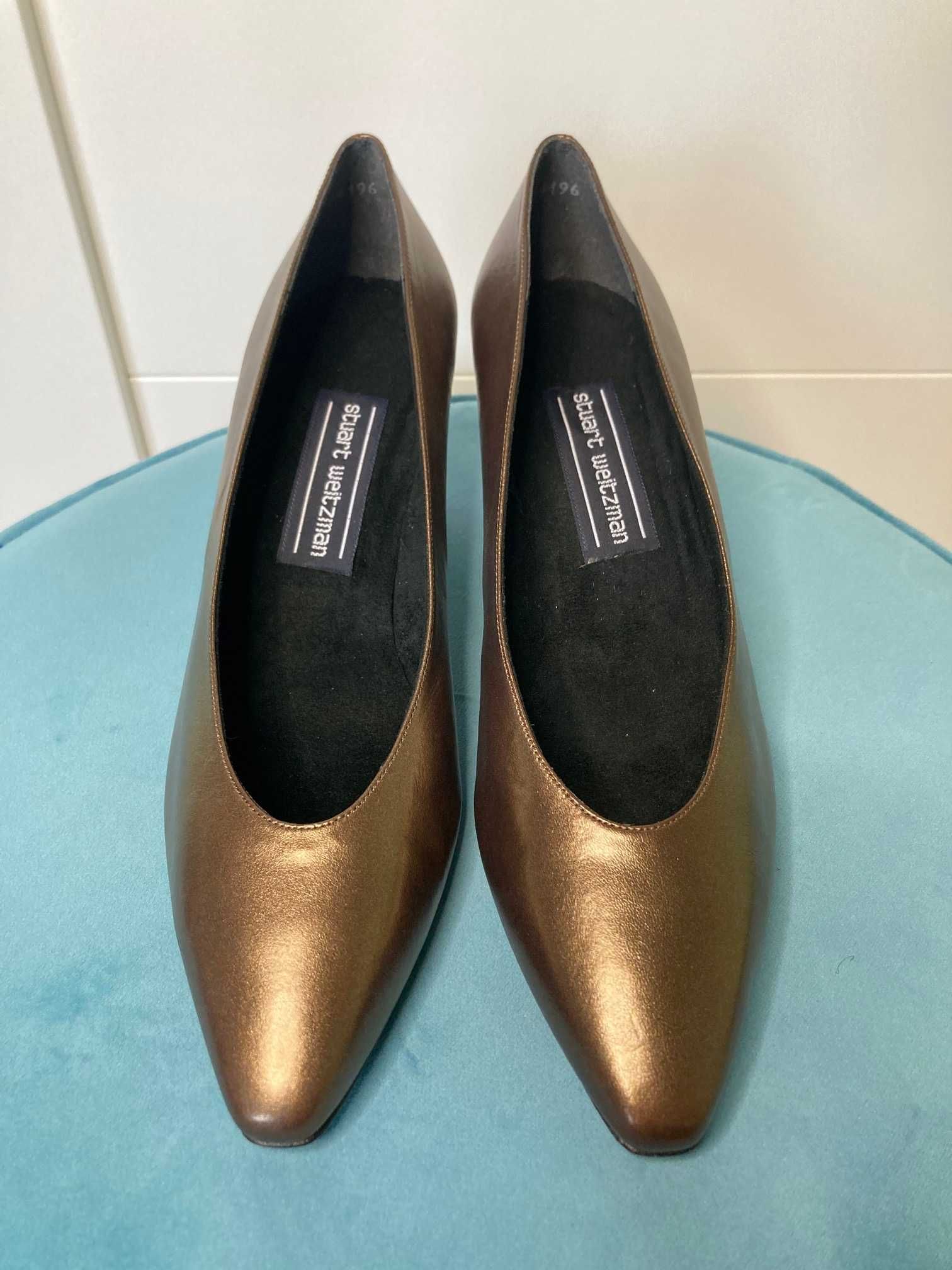 Nowe brązowe metaliczne buty czółenka Stuart Weitzman luksus 36
