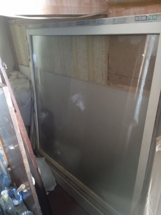 Стеклопакет с рамой металопластикові