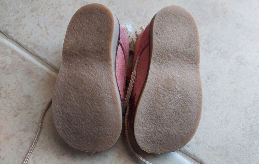 Sapatos de menina em camurça Tamanho 19
