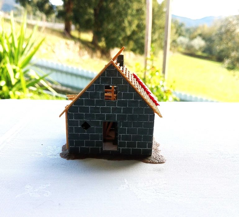 FALLER 245, casa em construção, NOVA