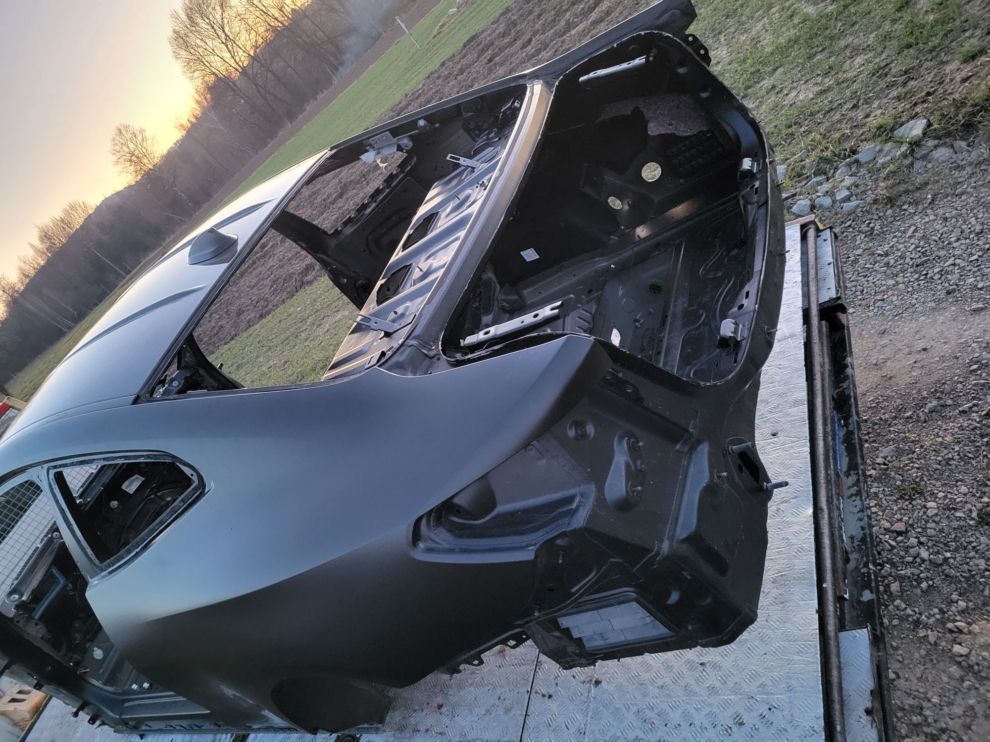 Karoseria Kabina BMW m4 G82 Dach Carbon
