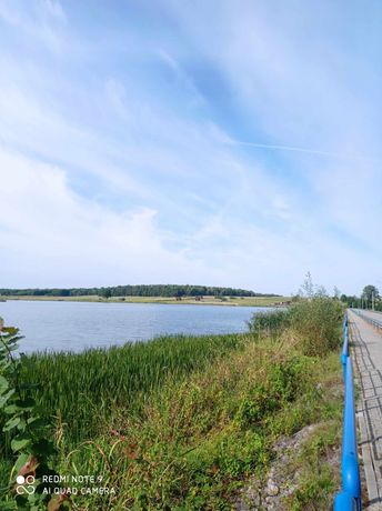 8400 metrów przy zbiorniku wodnym niewiadoma