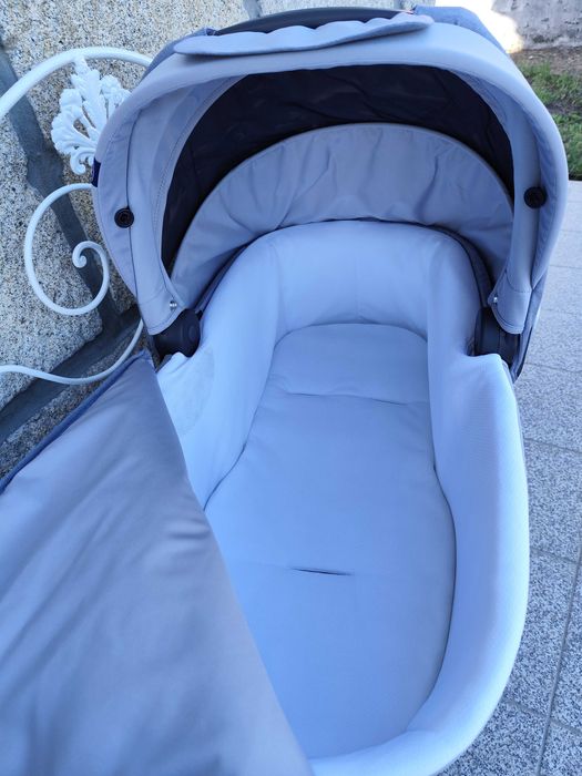 Trio Chicco Style Go Up Crossover i-Size