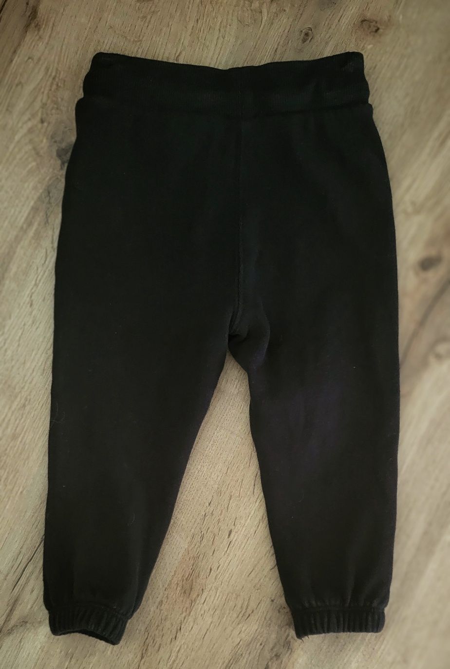 Dres dziecięcy Calvin Klein 9-12 mies.