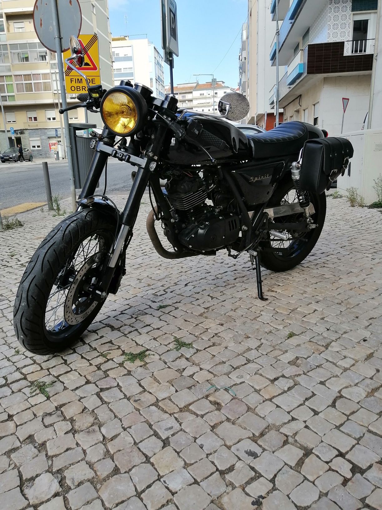 Café Racer 125cc | troco por bicicleta de estrada ou btt