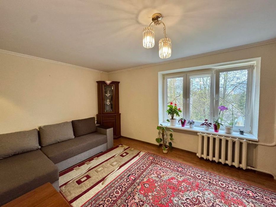 Оренда 2 кім.кВ. Вул. Коломийська