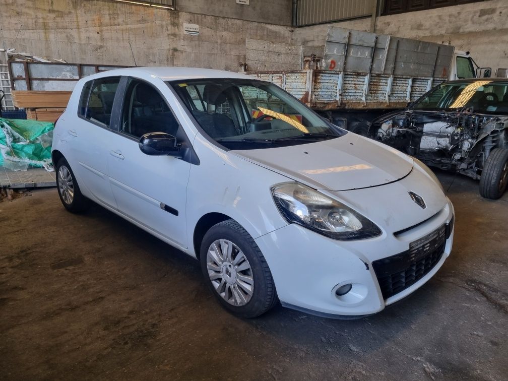 Renault Clio 3 1.5 DCi de 2010 para peças