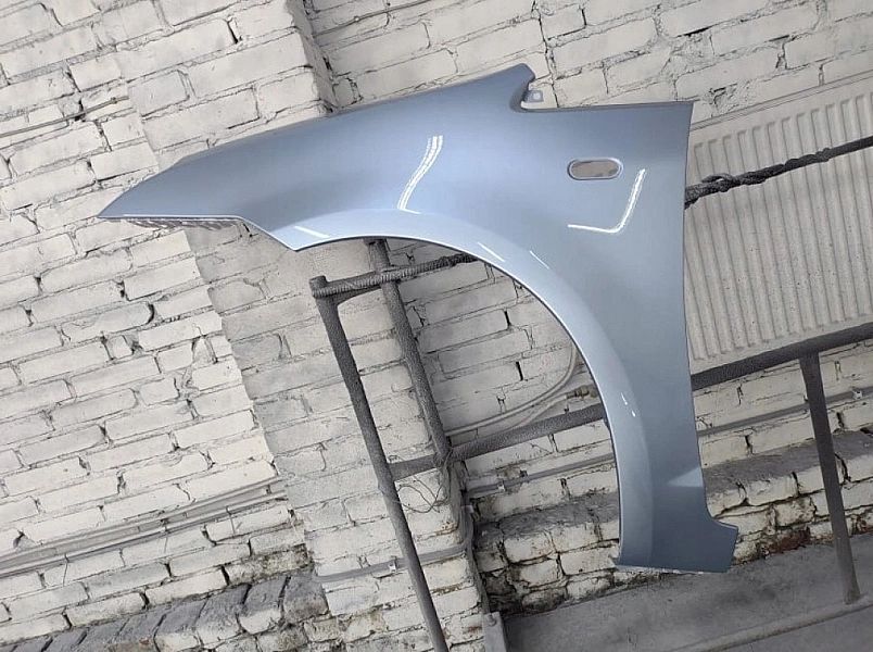 Błotnik Ford Focus C-max 03, 07r koD Z3 Tonic Met.