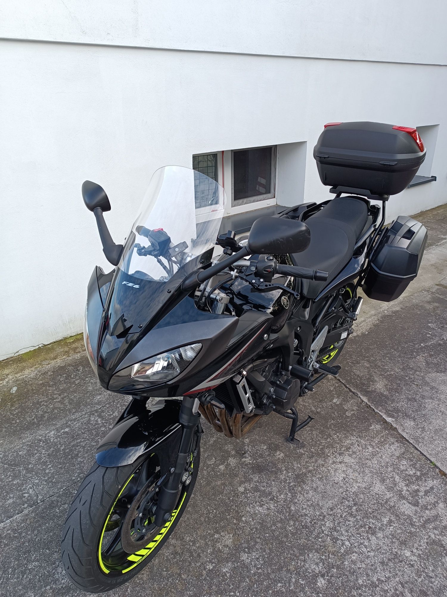 Yamaha FZ6 S2 FAZER bezwypadkowy, 1 rej. 13.05 2010r