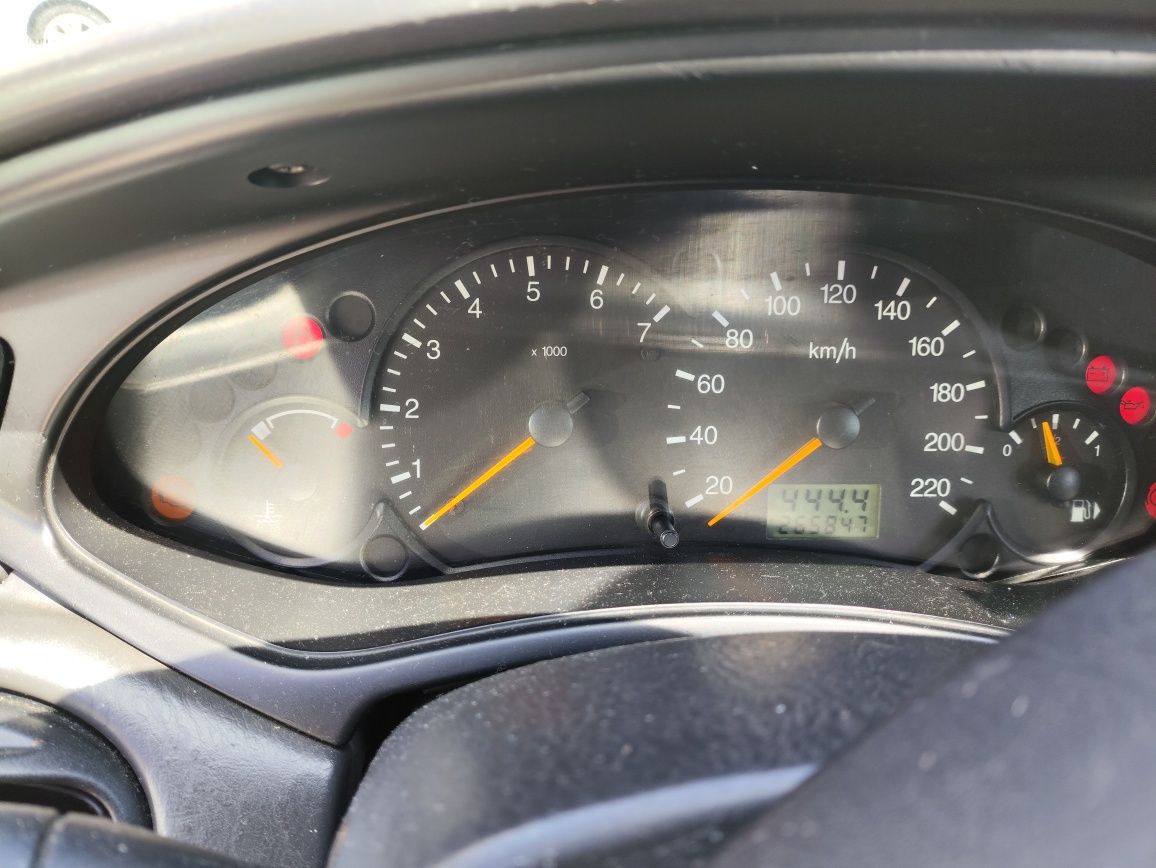 Ford focus 1.4 GPL