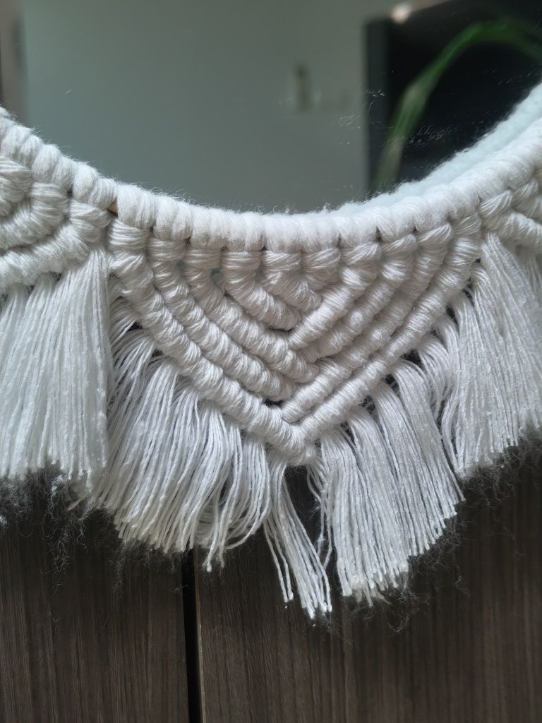 Espelho em macramé 25cm