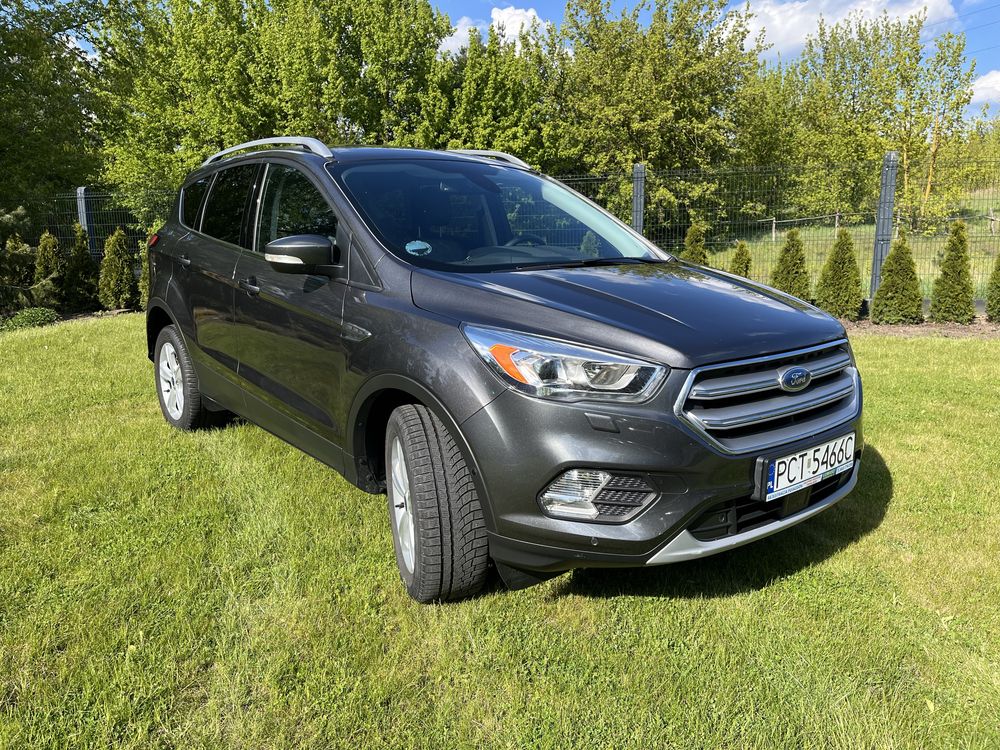 Ford Kuga II po lifcie niski przebieg