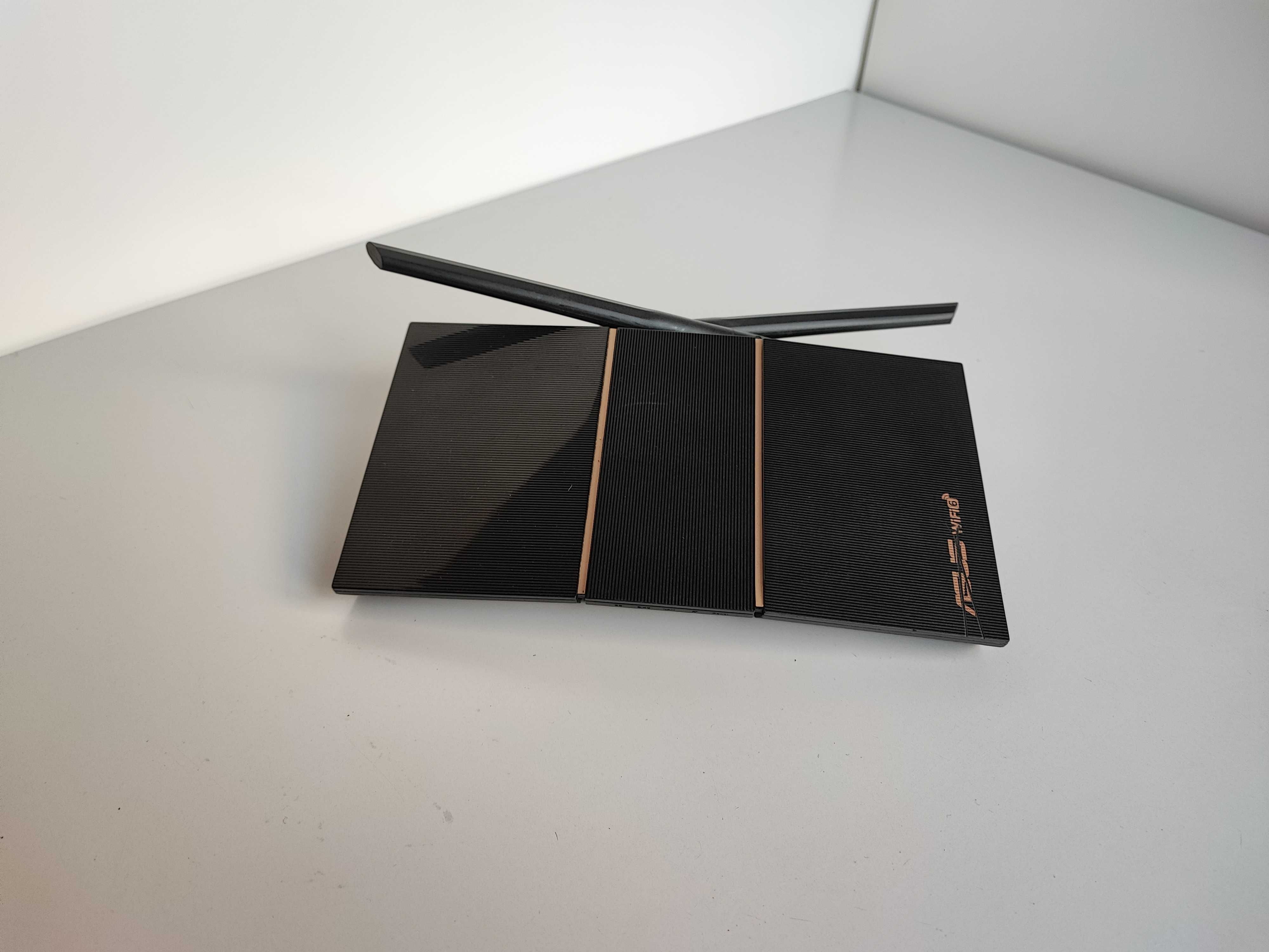 Пропоную роутер Asus RT-AX57 з підтримкою технології Wi-Fi 6.
