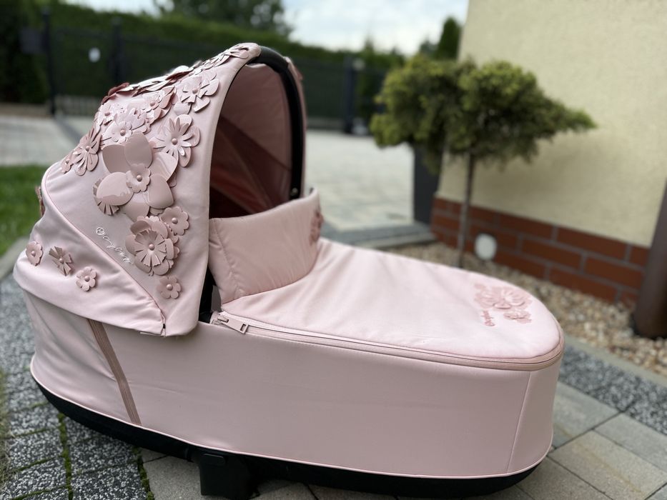 Gondola Cybex Priam 2.0 simply flowers pink