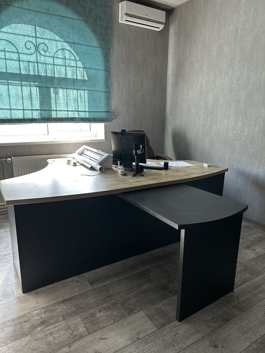 Офісний стіл на 2 робочих місця