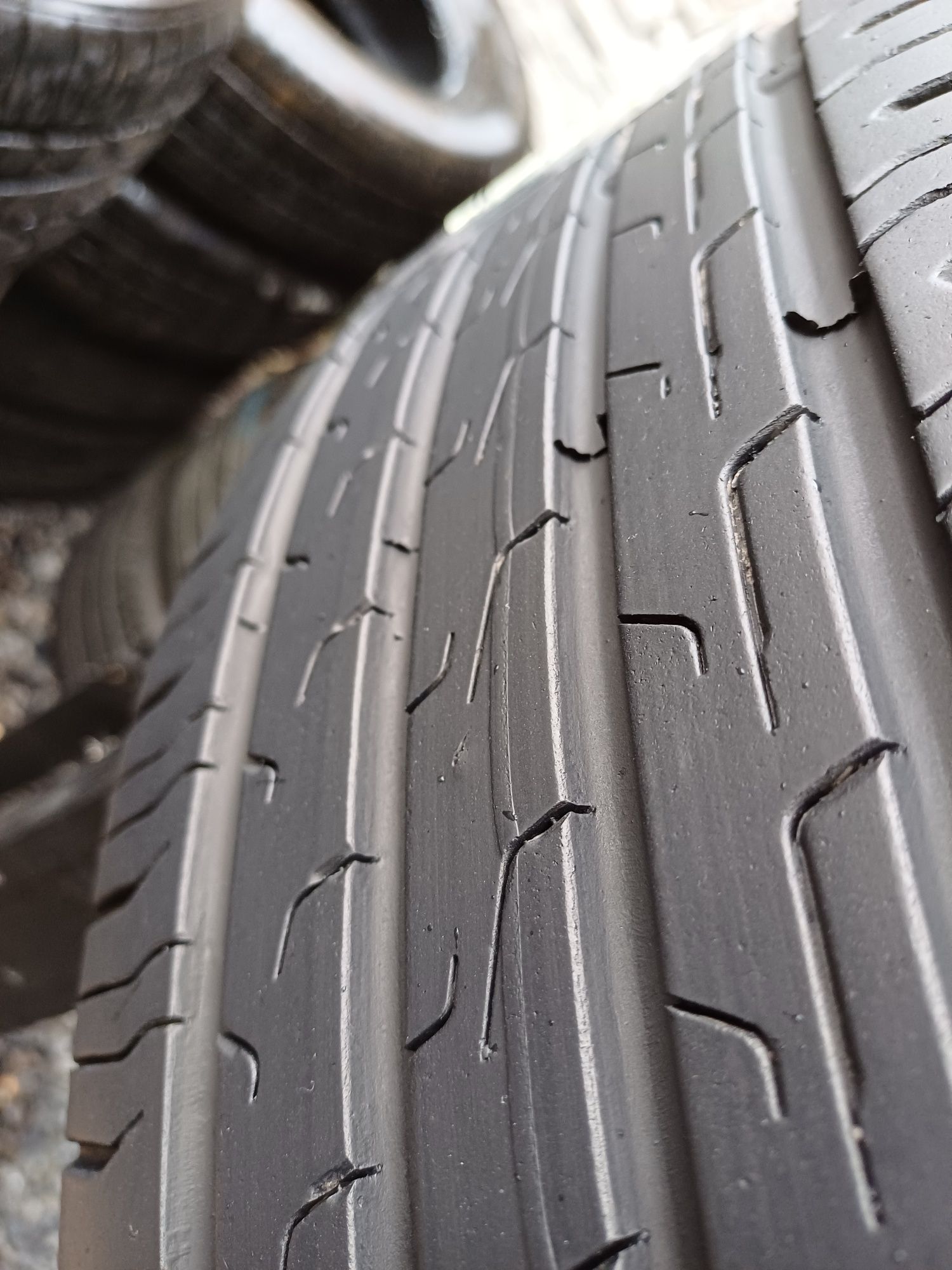215/55/18 Sprzedam parę opon letnich Continental Eco 6