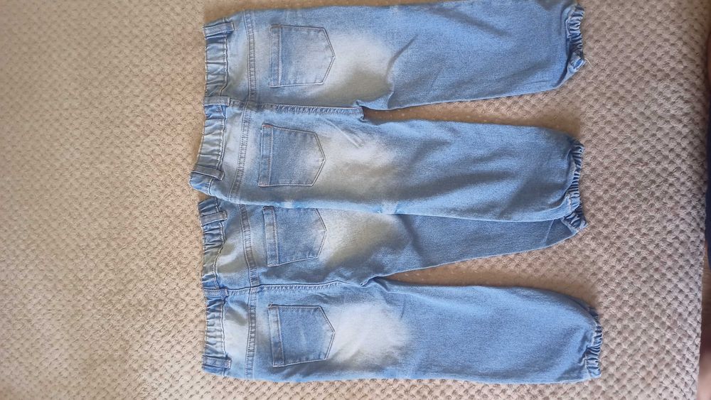 Продам дитячі джинси для дівчаток