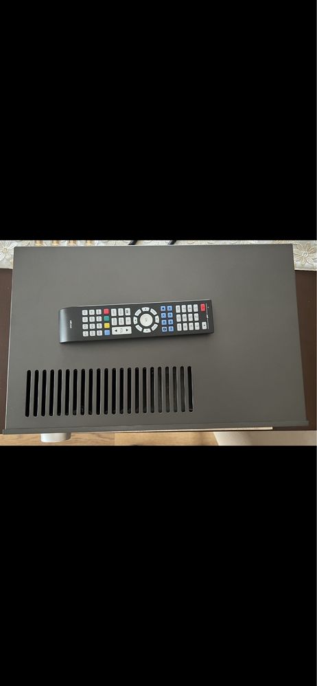 Arcam SA30 inteligentny wzmacniacz, streamer i DAC
