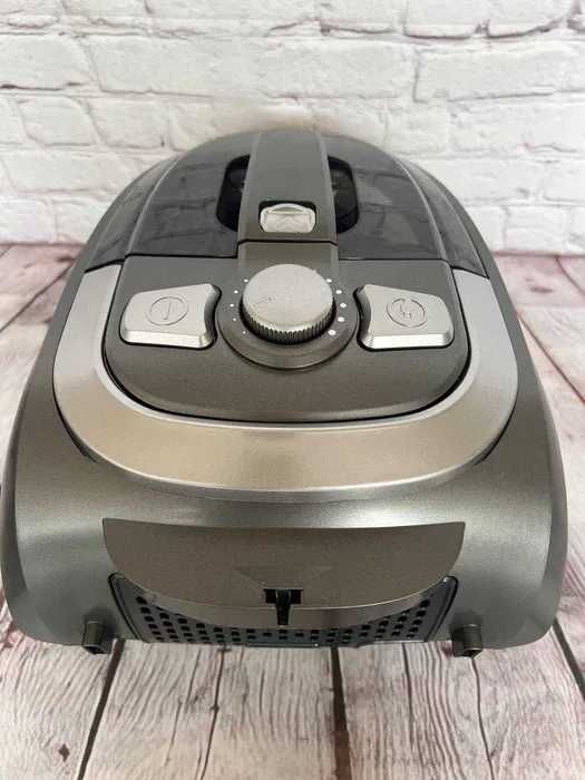 Контейнерний пилосос Rainberg RB-659G, 4200 Вт, HEPA, 4 л, циклон
