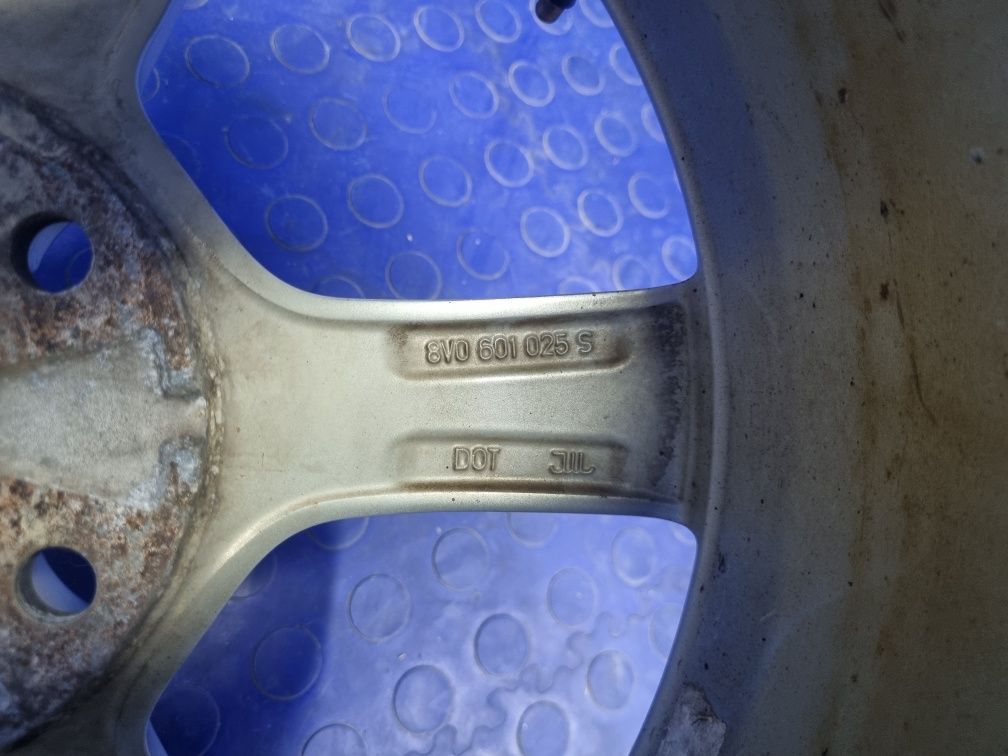 FELGA aluminiowa AUDI A3 8V 17" 8J ET 43 5x112 57.1 Oryginał