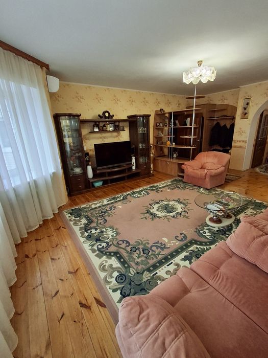 ЦЕНТР (Прогресс ) 90м2 Продам 3 ком