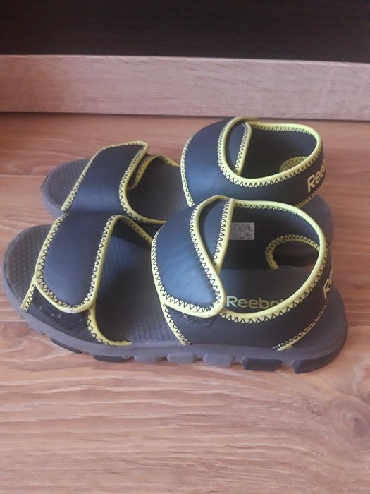 Sandały Reebok r. 36