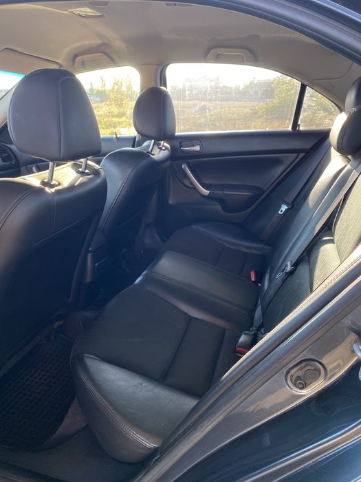 Продам автомобиль honda akkord 7