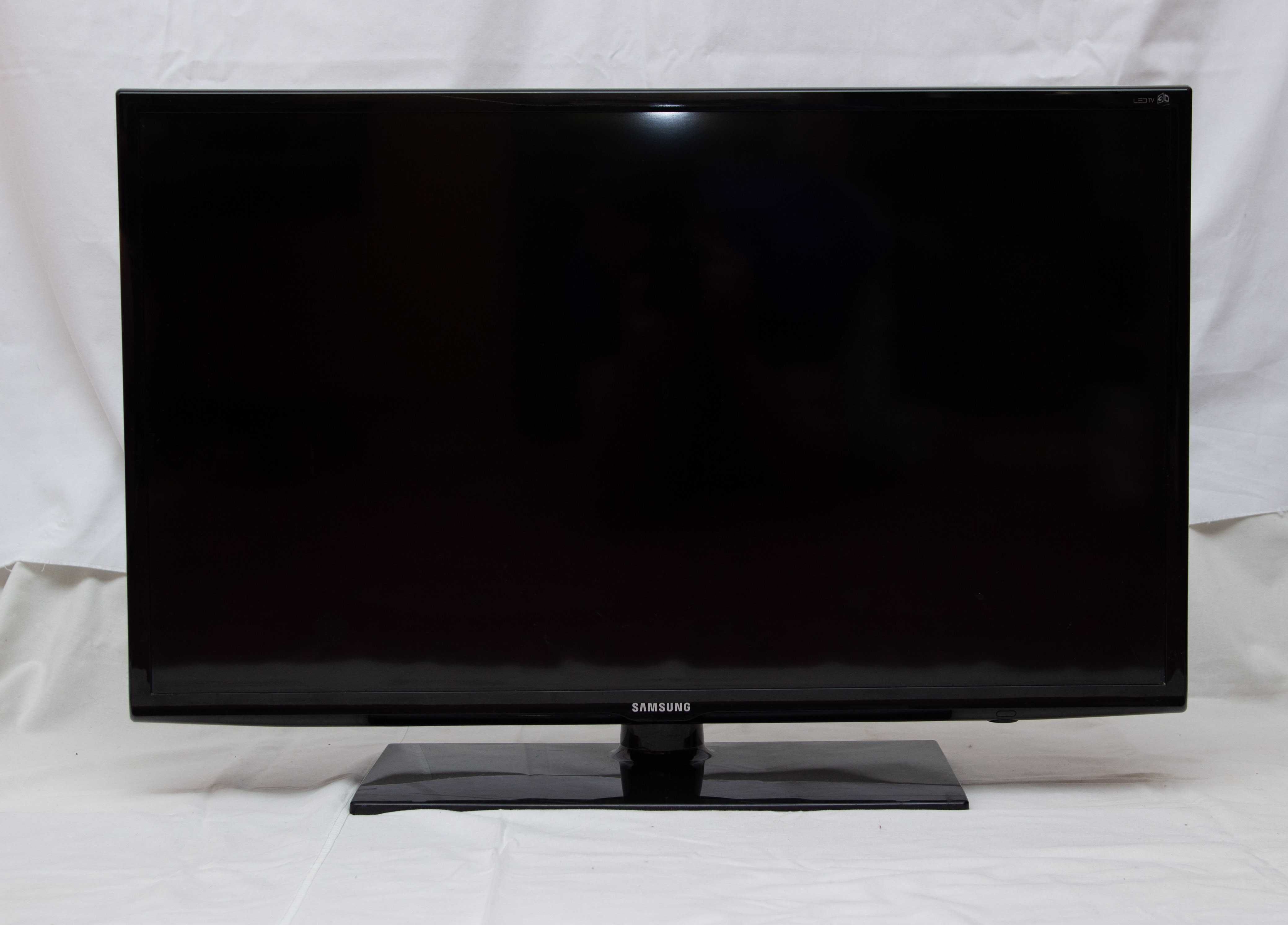 Телевізор б.у. Samsung UE32EH6037K 32 дюйми 1920х1080. Ідеал!