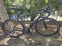 Canyon carbono de estrada super equipada