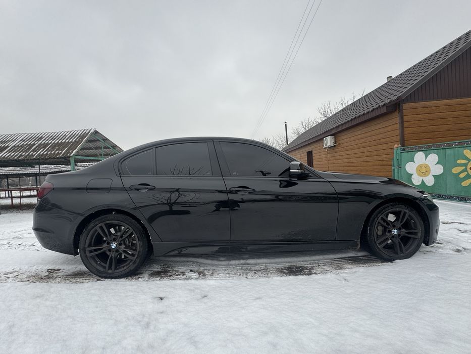 Бмв ф30 330і механіка