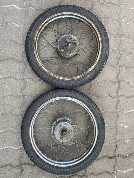 Колеса в зборі на мопед Верховина