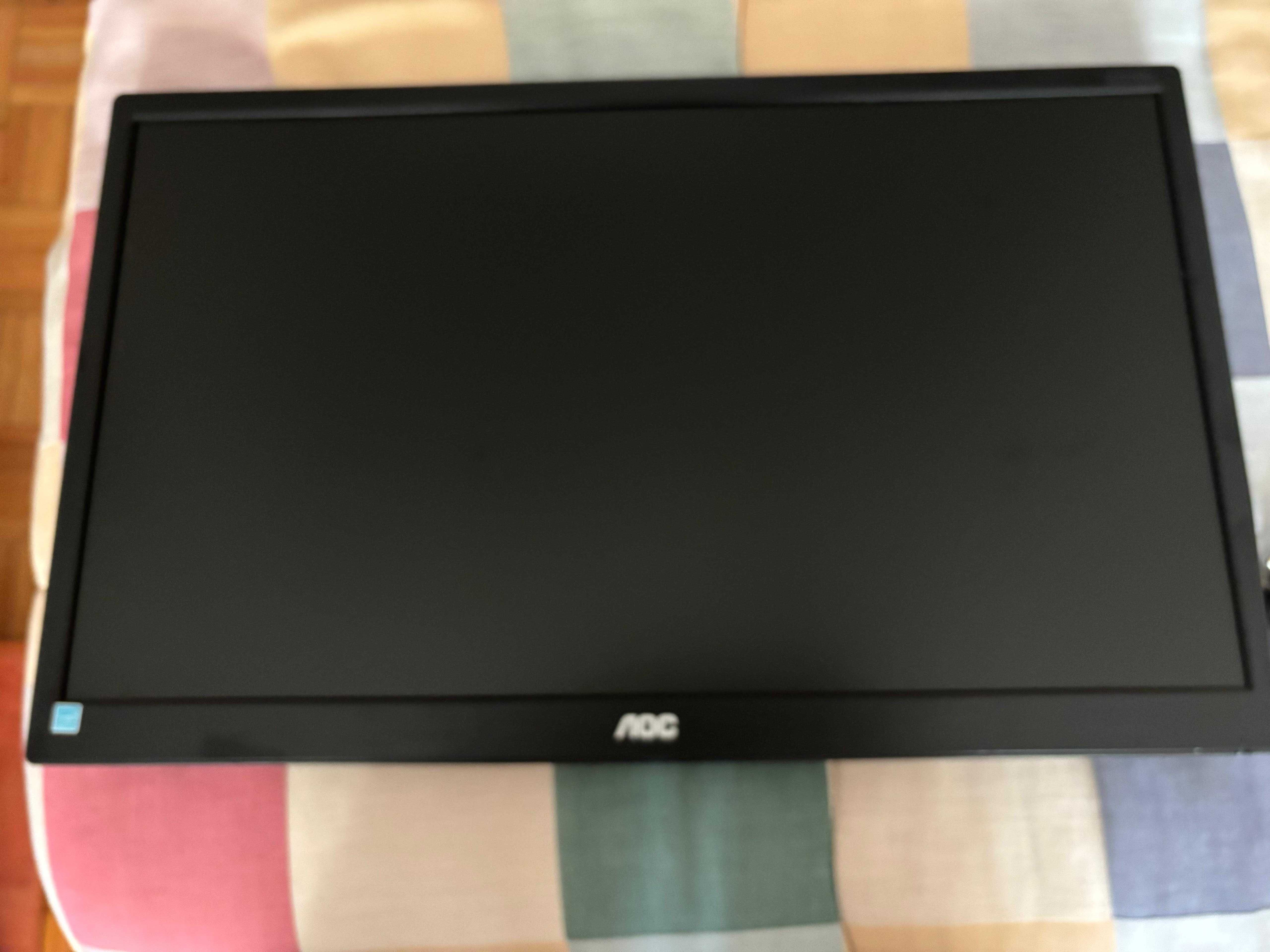 Monitor AOC 21.5"